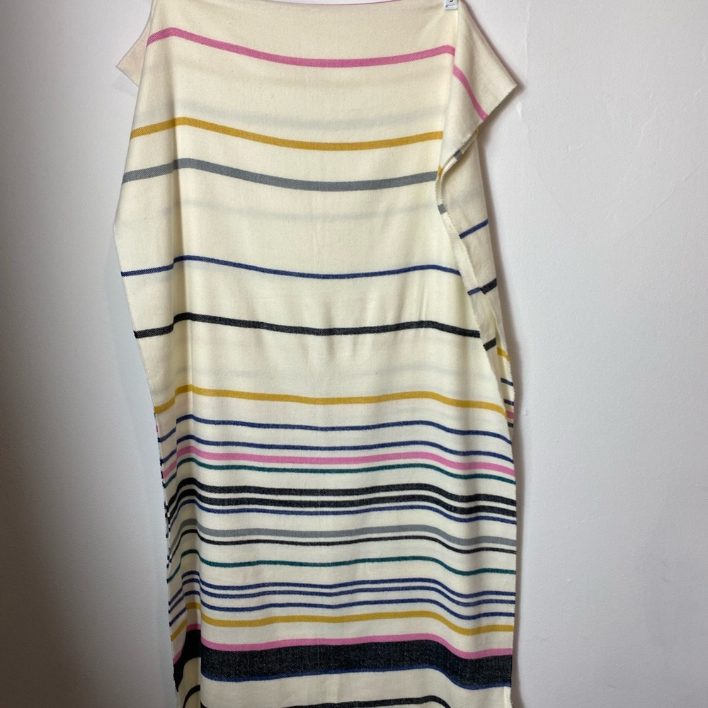 Striped scraf